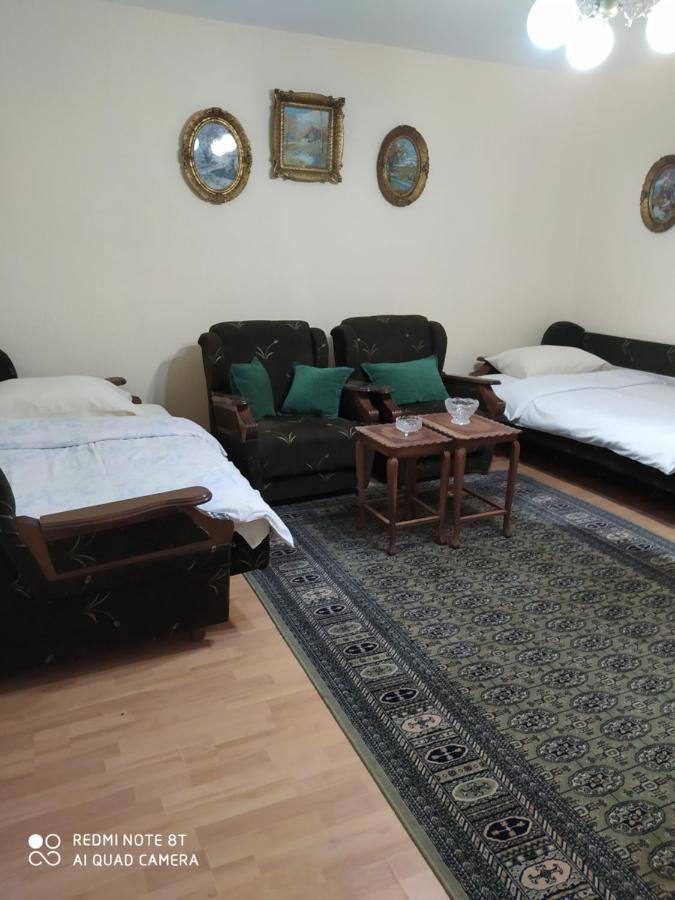 Oaza Mira Porodicna Kuca Za Opustanje Apatin Exterior foto
